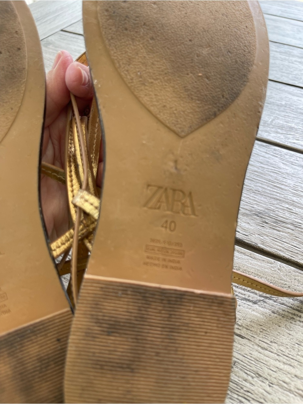 Zara Gold Leather Strappy Women's Sandals Size 10 US 40 EU - Picture 4 of 5